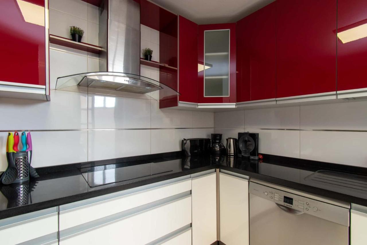 Duplex In Playa De Las Americas-Center Екстериор снимка