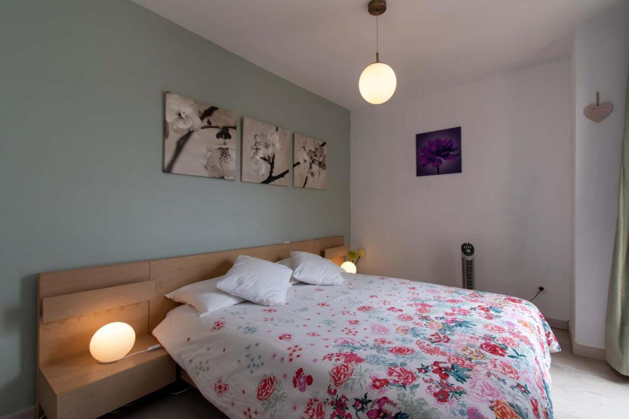 Duplex In Playa De Las Americas-Center Екстериор снимка